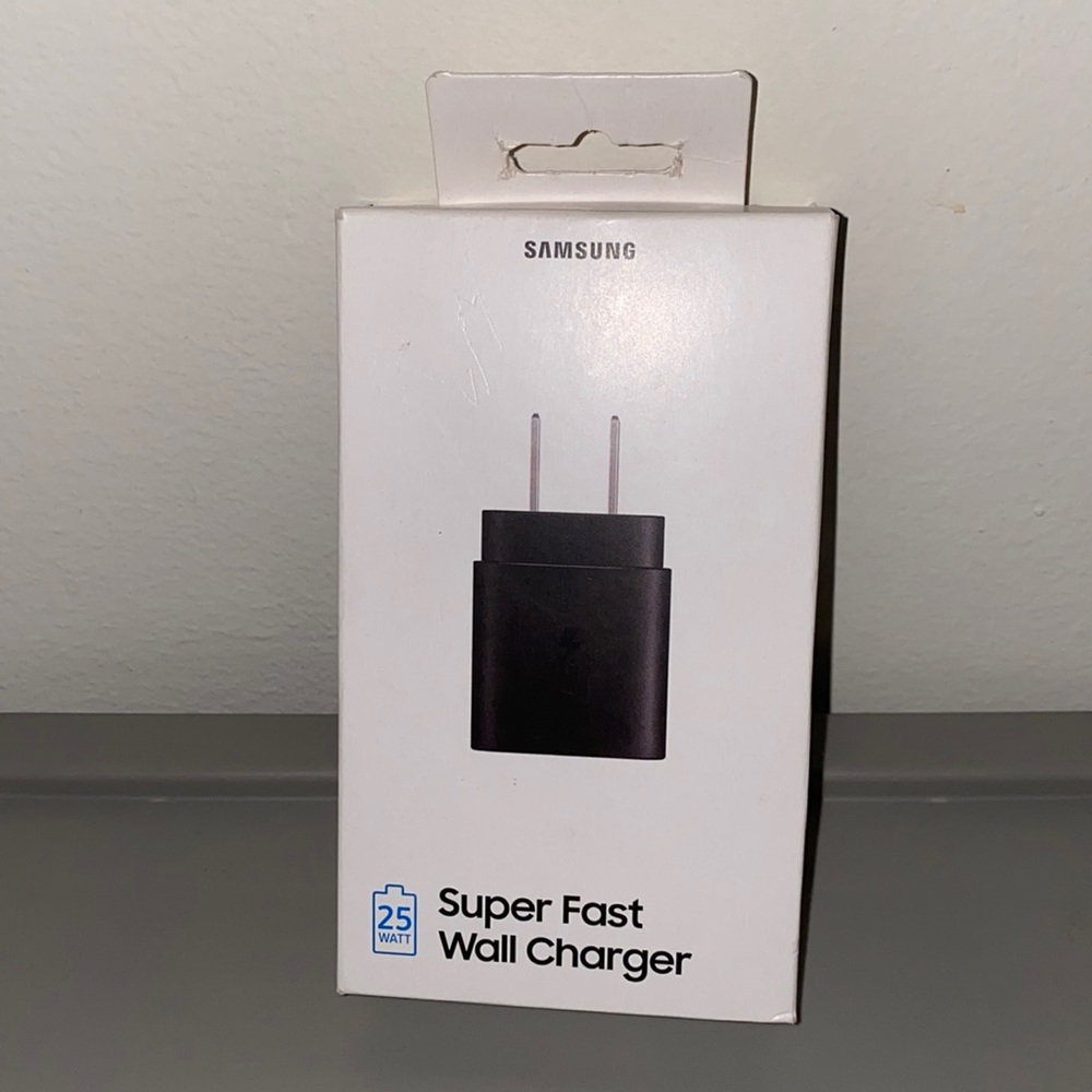 Samsung Súper Fast Wall Charger only